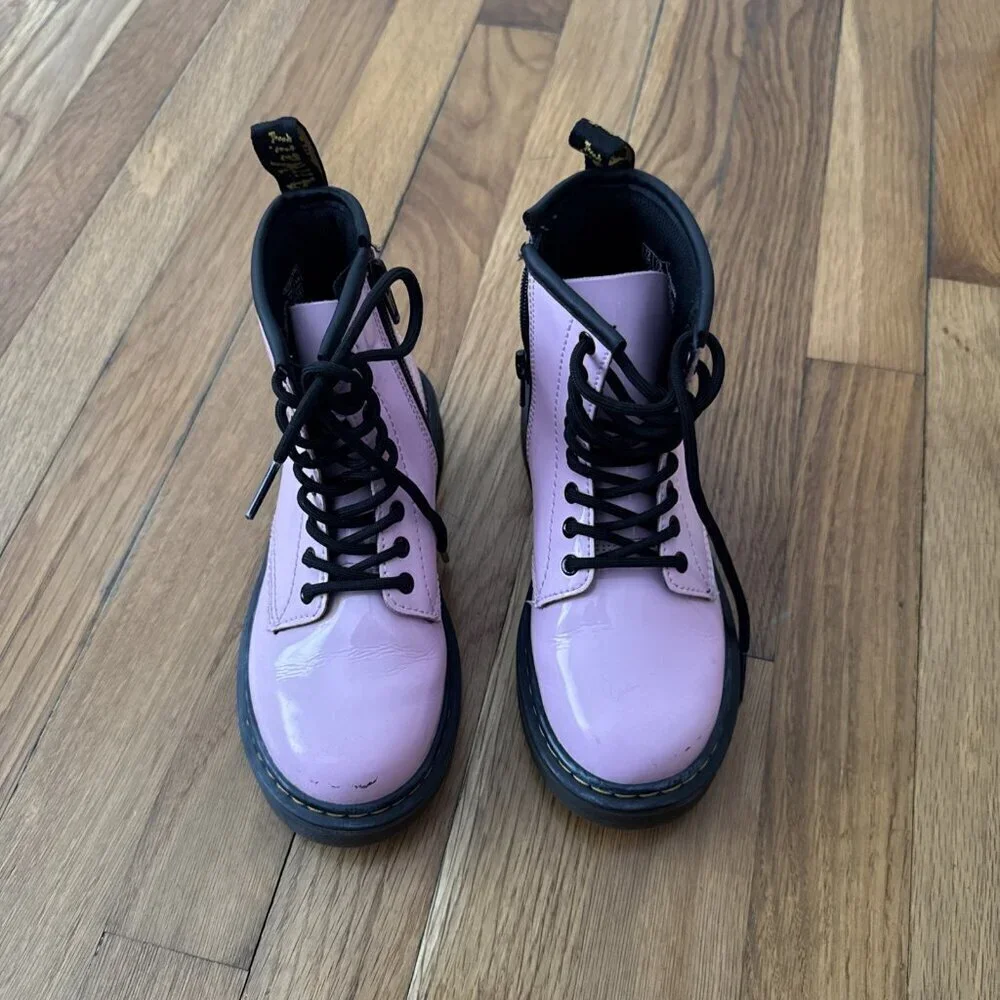 Dr. Martens Lamper 1460 J Light Pink Patent Leather Girl Kids Boots, Size 13